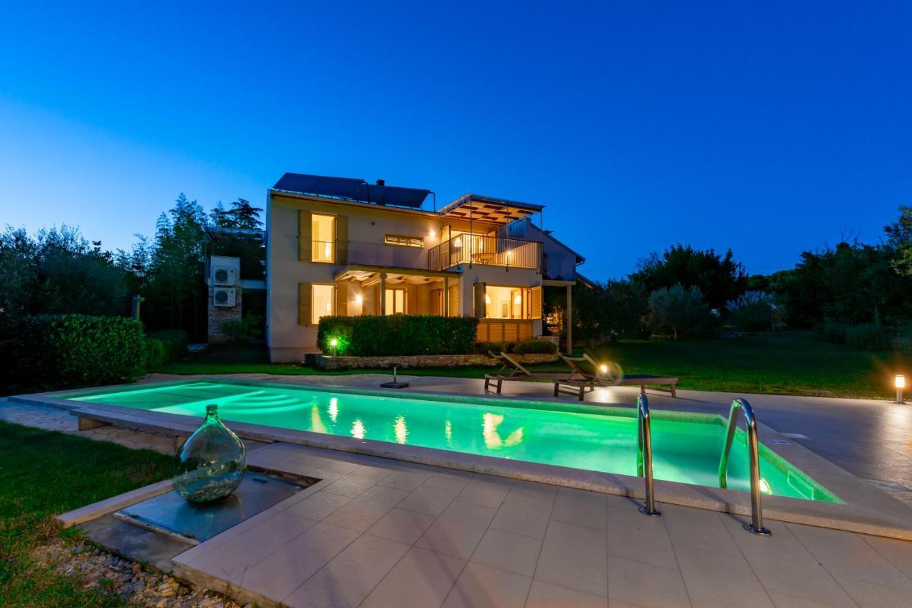 דירות באניולה Casa Bamboo מראה חיצוני תמונה