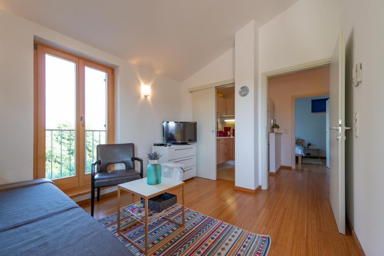 דירות באניולה Casa Bamboo מראה חיצוני תמונה