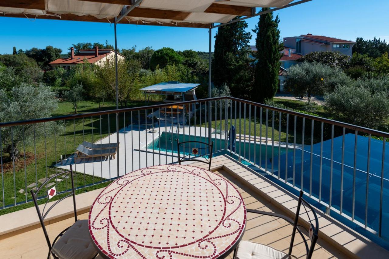 דירות באניולה Casa Bamboo מראה חיצוני תמונה