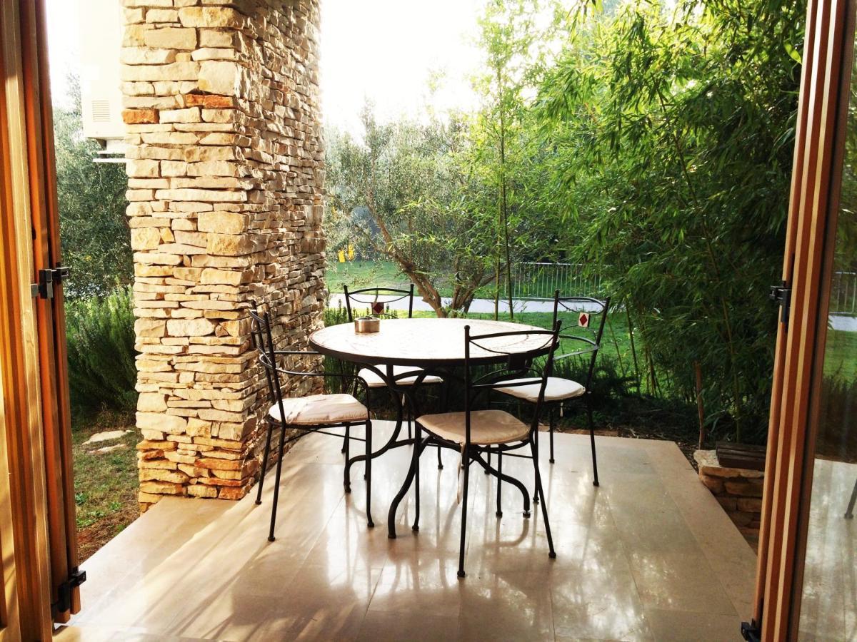 דירות באניולה Casa Bamboo מראה חיצוני תמונה