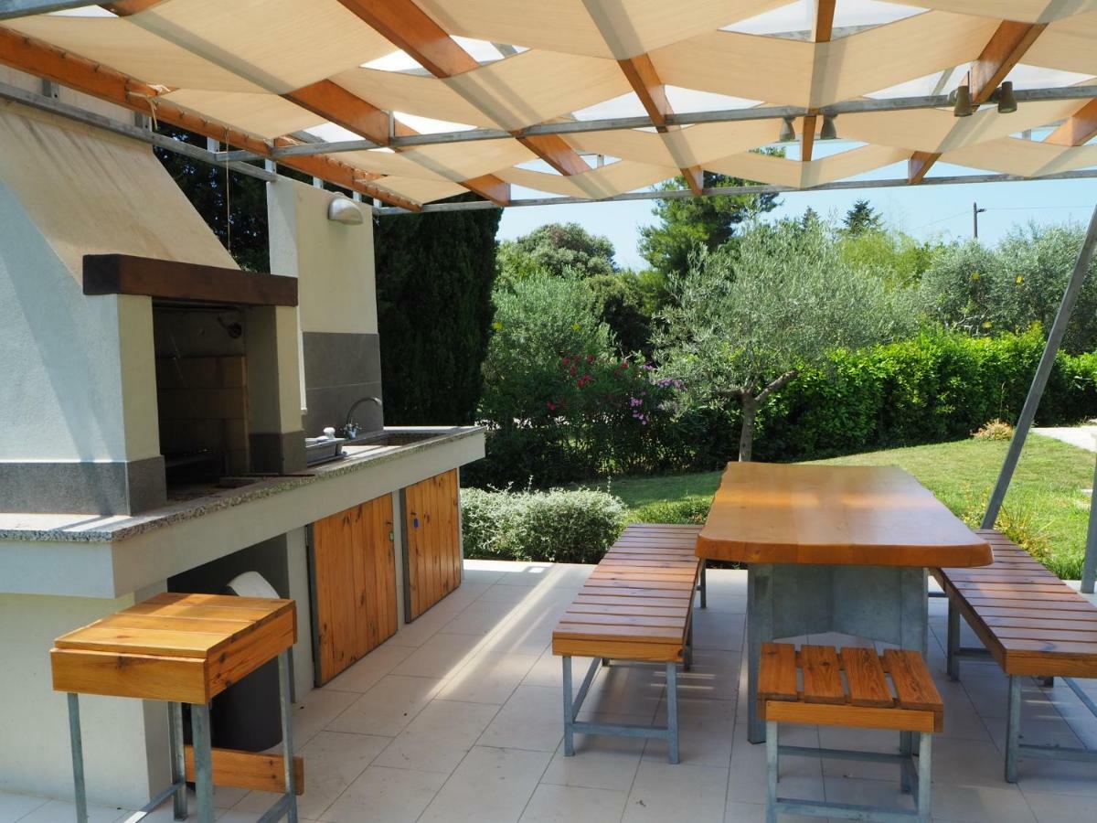 דירות באניולה Casa Bamboo מראה חיצוני תמונה
