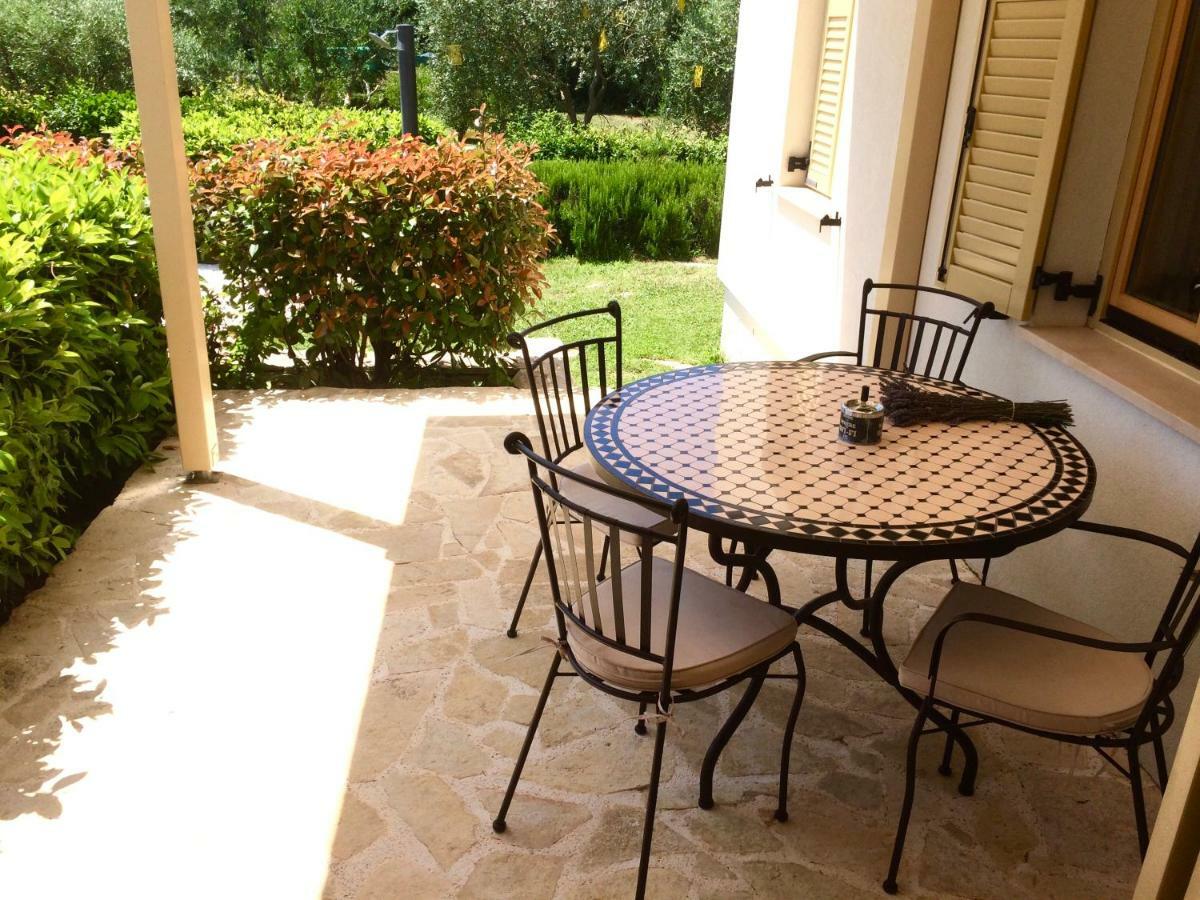 דירות באניולה Casa Bamboo מראה חיצוני תמונה