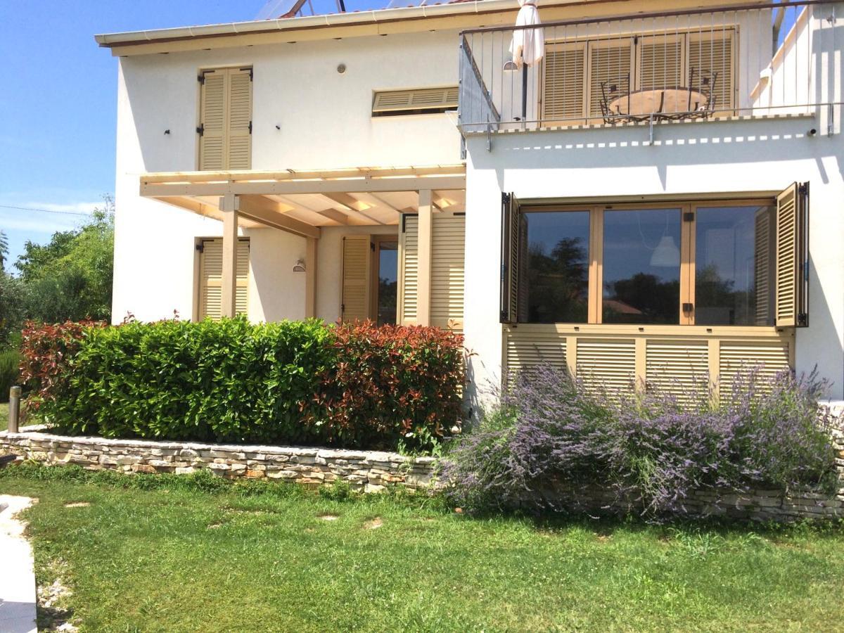 דירות באניולה Casa Bamboo מראה חיצוני תמונה
