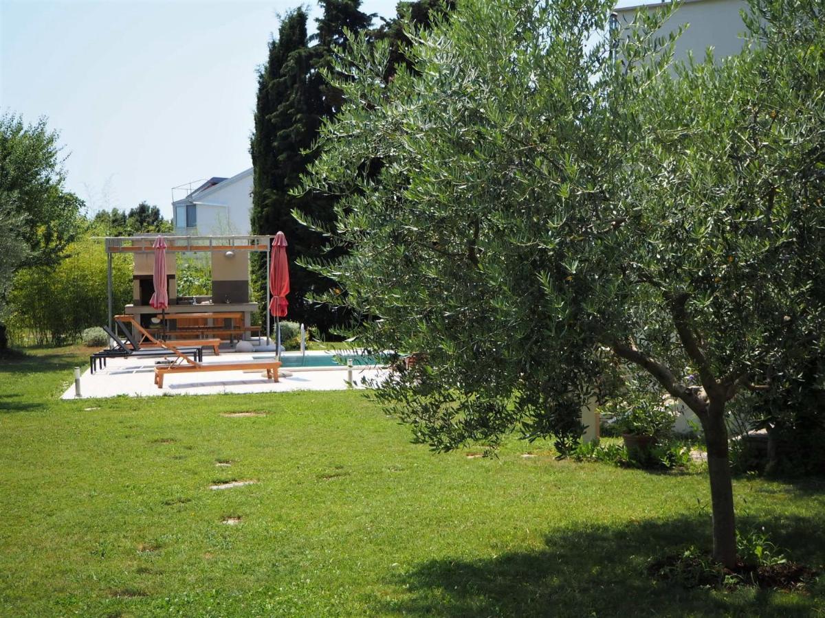 דירות באניולה Casa Bamboo מראה חיצוני תמונה