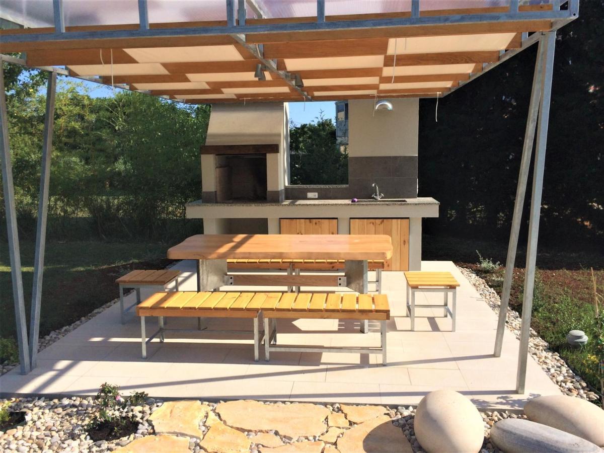 דירות באניולה Casa Bamboo מראה חיצוני תמונה
